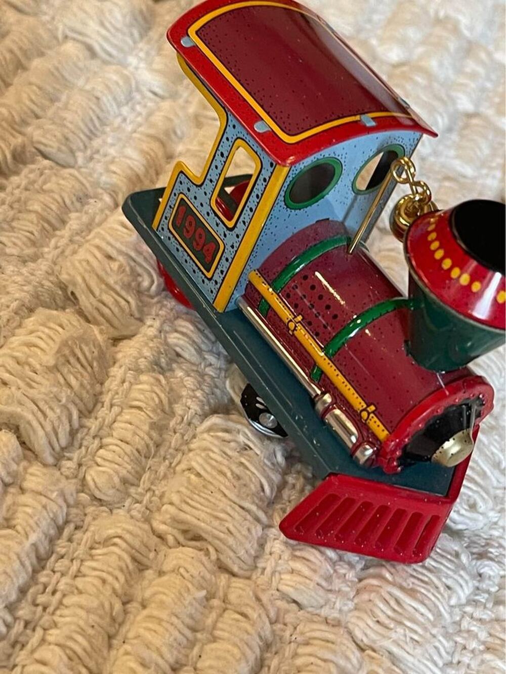 vintage Hallmark 1994 Christmas train Ornament. Metal